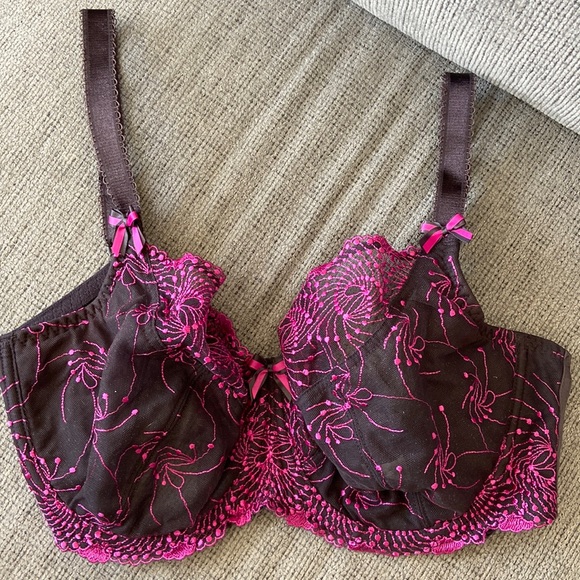 Fit Fully Yours size 32I non padded wired lace bra - Picture 2 of 9